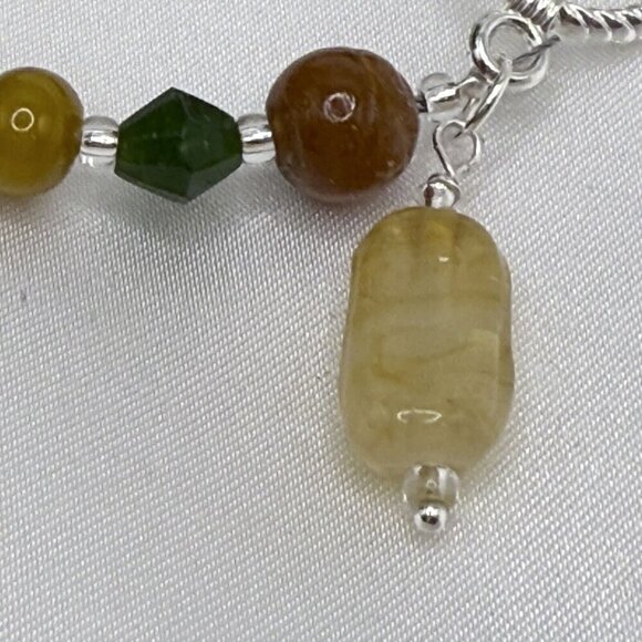 REIMAGINED Agate Glass Bead Toggle Bracelet 7.5 Inch - Picture 4 of 8